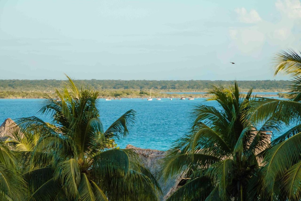 Hotel Naomi City Center Bacalar Bagian luar foto