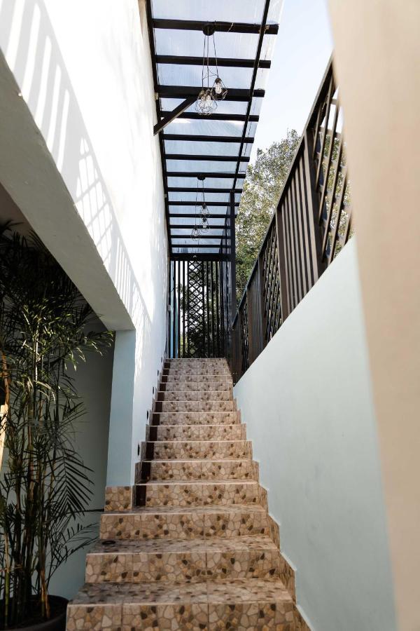 Hotel Naomi City Center Bacalar Bagian luar foto