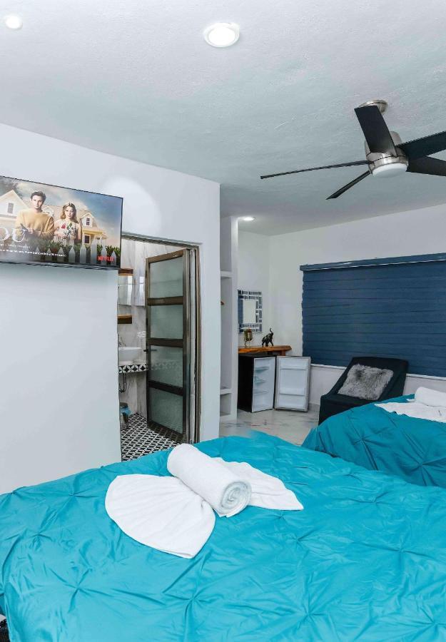 Hotel Naomi City Center Bacalar Bagian luar foto