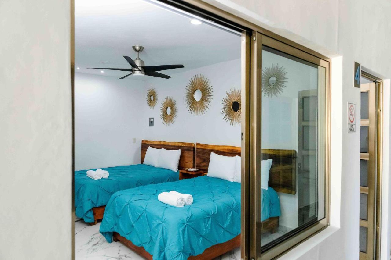 Hotel Naomi City Center Bacalar Bagian luar foto